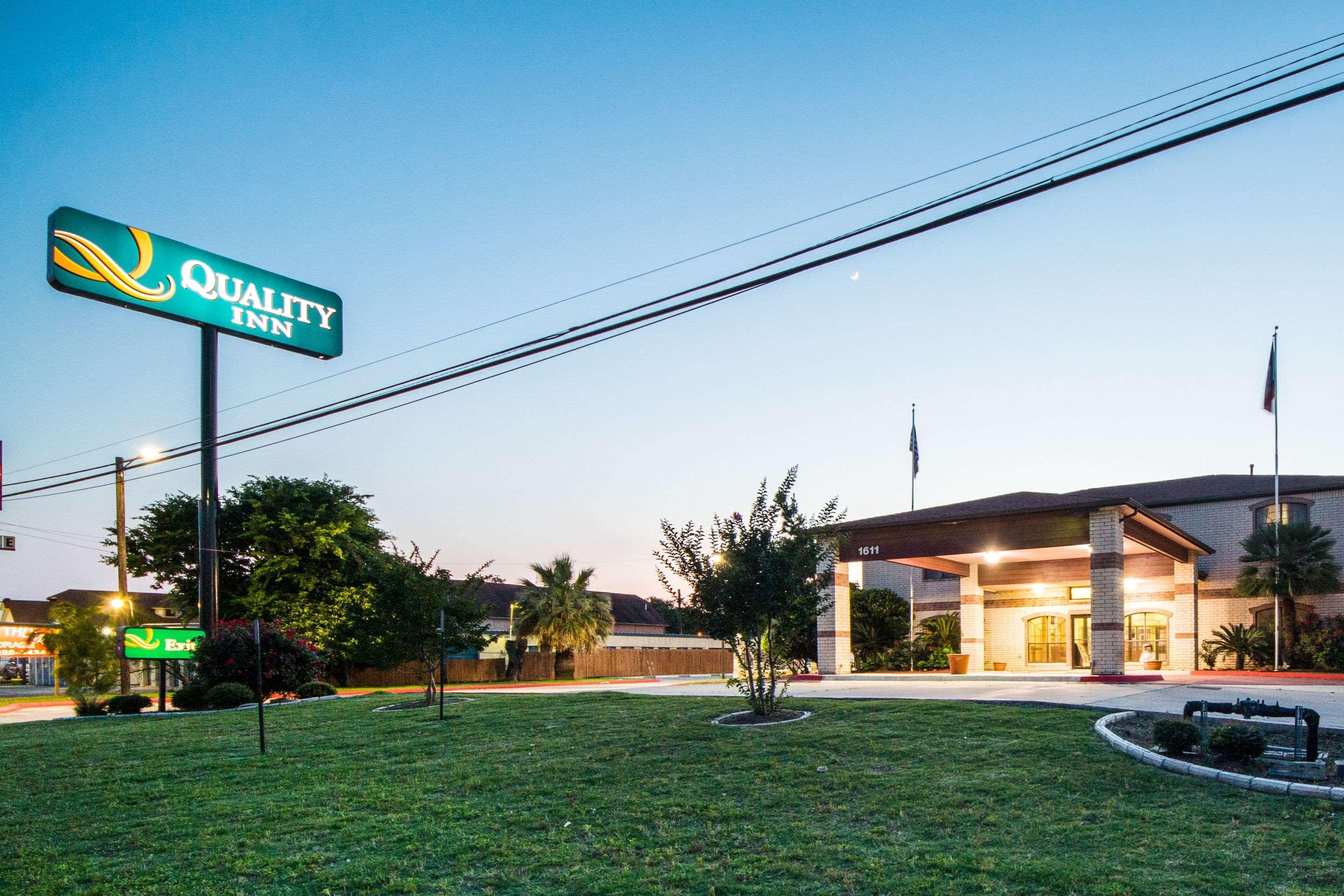 Quality Inn University Near Downtown San Marcos Exterior foto