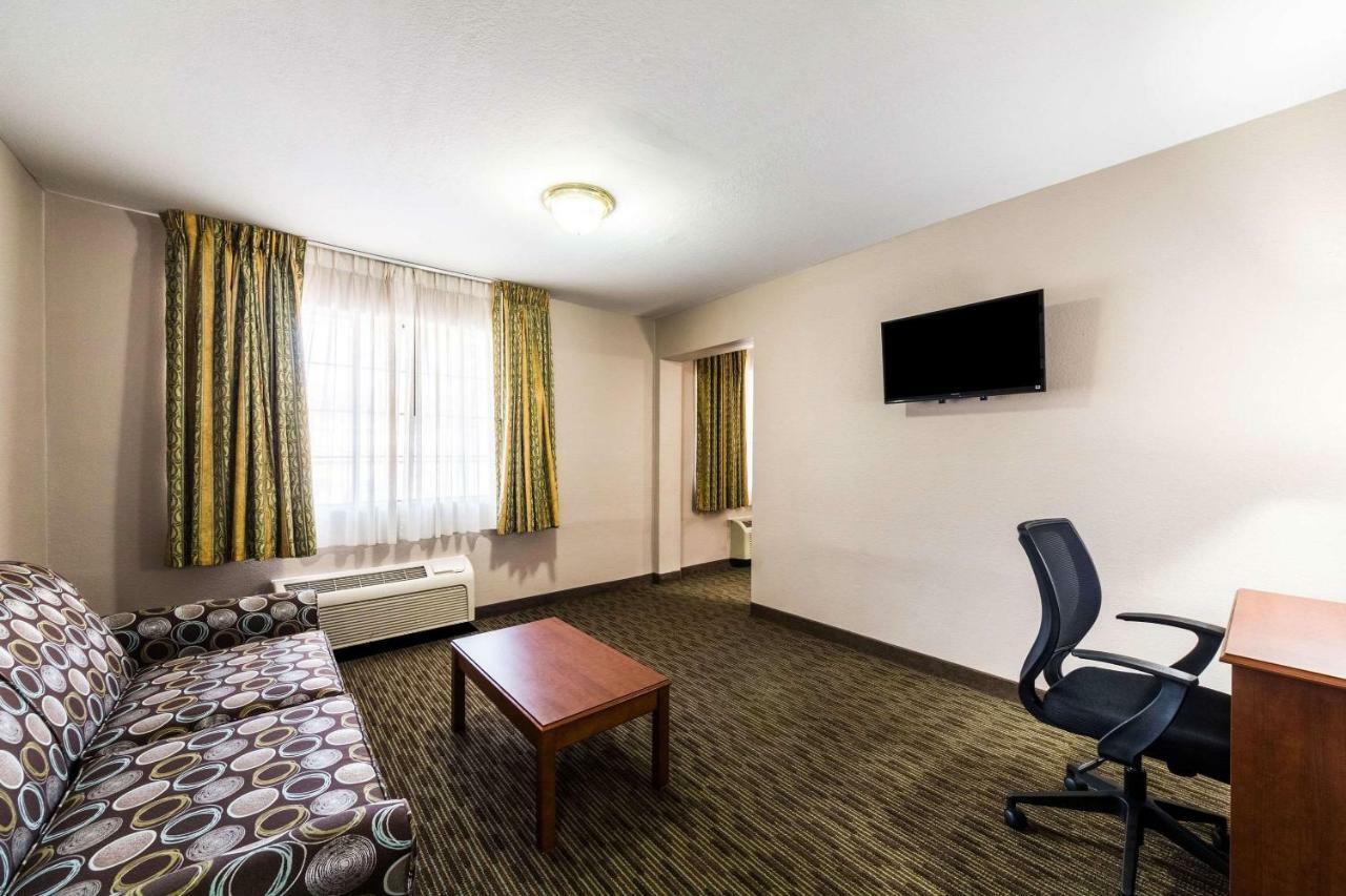 Quality Inn University Near Downtown San Marcos Exterior foto